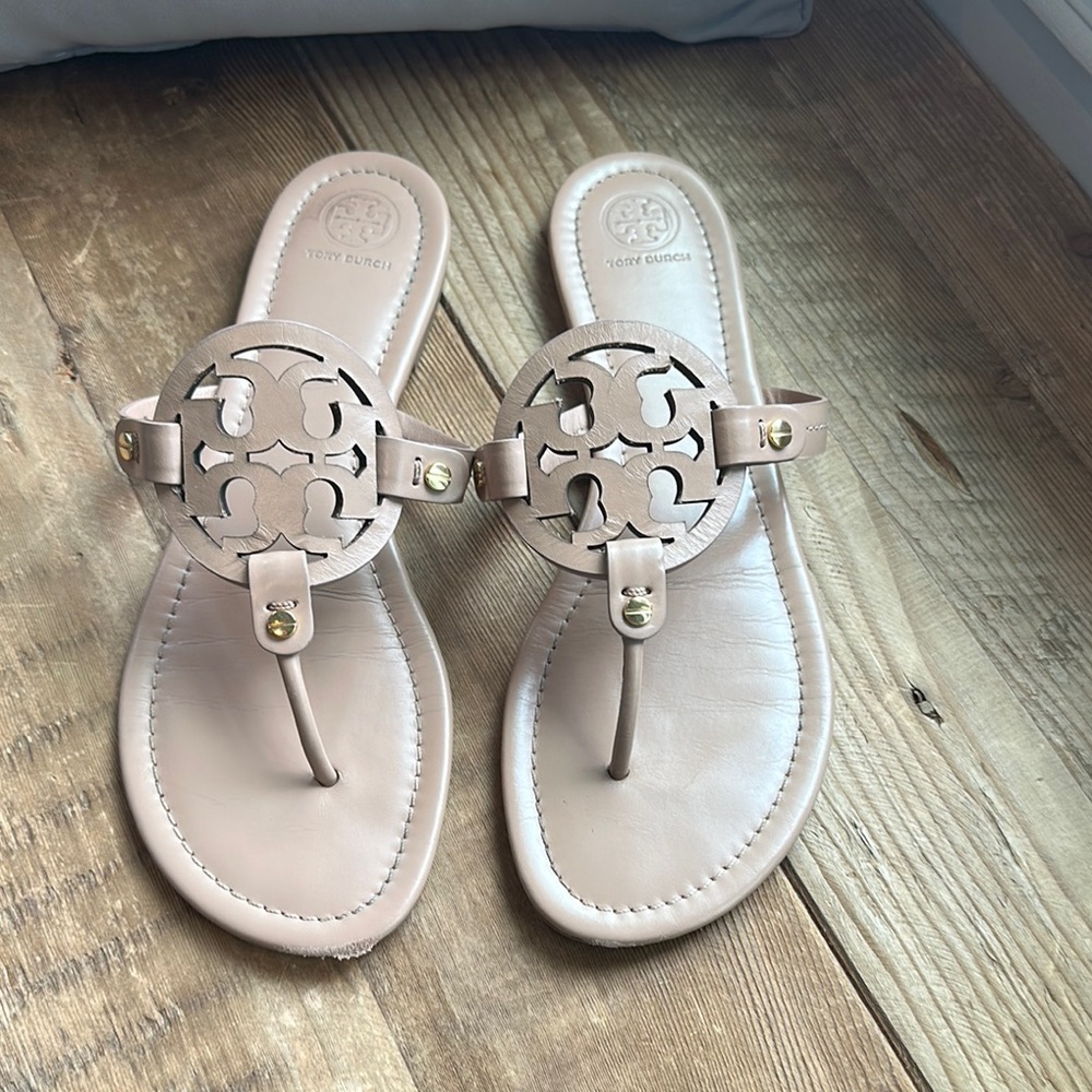 Tory Burch Miller Sandal Size 11 EUC Light Makeup